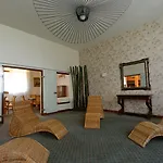 Borghese, The Originals Relais Hotel