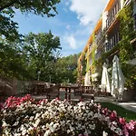 Borghese, The Originals Relais 4* 그뢰오레방