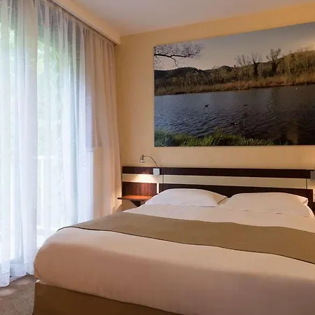 Hotel Borghese, The Originals Relais Greoux-les-Bains
