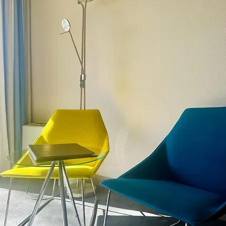 Borghese, The Originals Relais Otel Gréoux-les-Bains