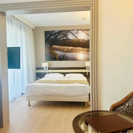 호텔 Borghese, The Originals Relais 4*