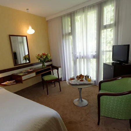 酒店 Borghese, The Originals Relais 4*