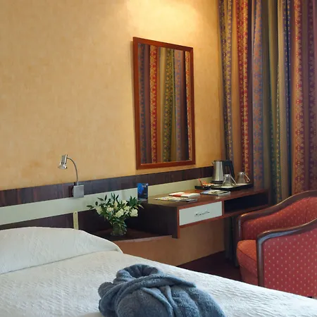 Borghese, The Originals Relais 4*