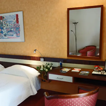 Borghese, The Originals Relais