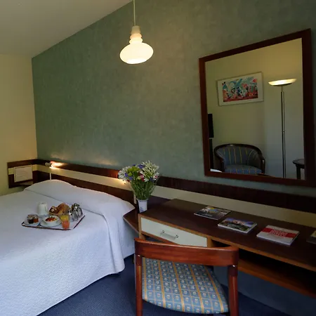 Borghese, The Originals Relais 4*