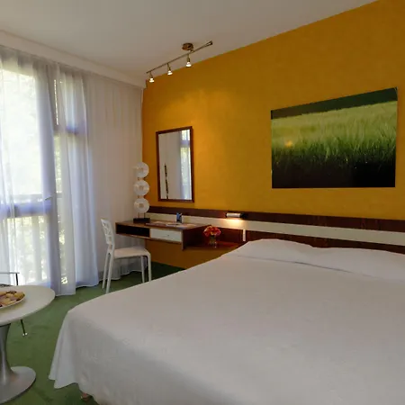 Borghese, The Originals Relais Otel 4*