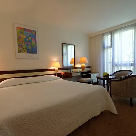 Borghese, The Originals Relais