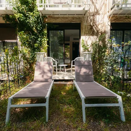 Hotell Borghese, The Originals Relais Gréoux-les-Bains