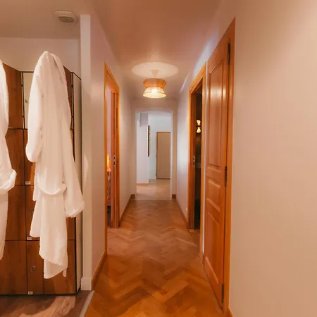 Borghese, The Originals Relais Hotel 4*