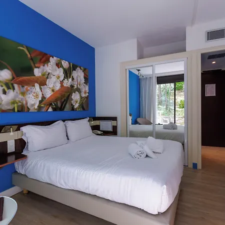 Hotel Borghese, The Originals Relais Gréoux-les-Bains