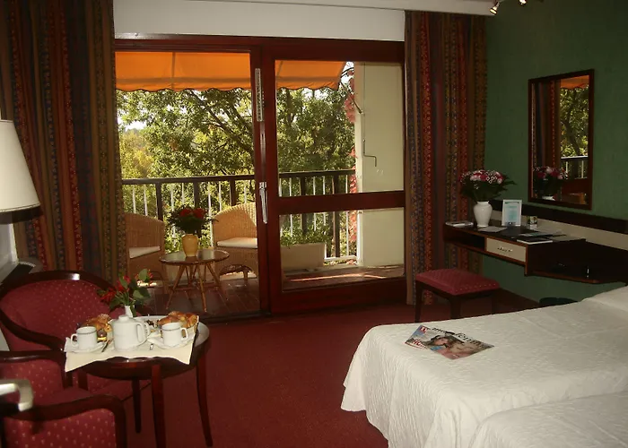 Borghese, The Originals Relais Hotel