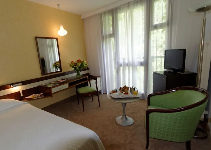 Hotel Borghese, The Originals Relais 4*